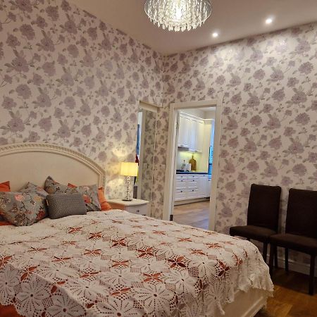 Lovely Apartment In Tallinn Old Town Exteriör bild