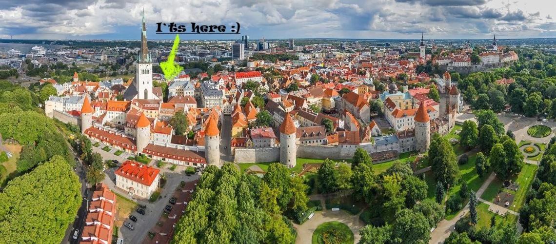 Lovely Apartment In Tallinn Old Town Exteriör bild